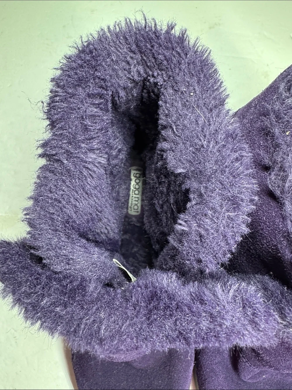 Skechers on-the-go Purple leather Suede Plush-Lined Winter Boots 8.5 slip on